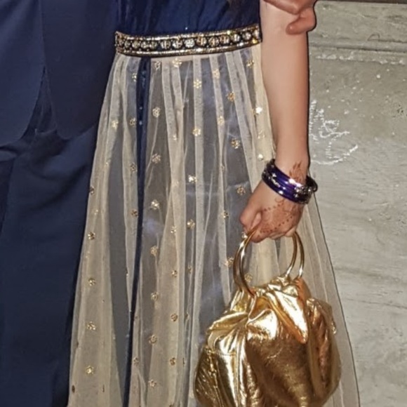 Girls party wear dresses - Picture 4 of 6